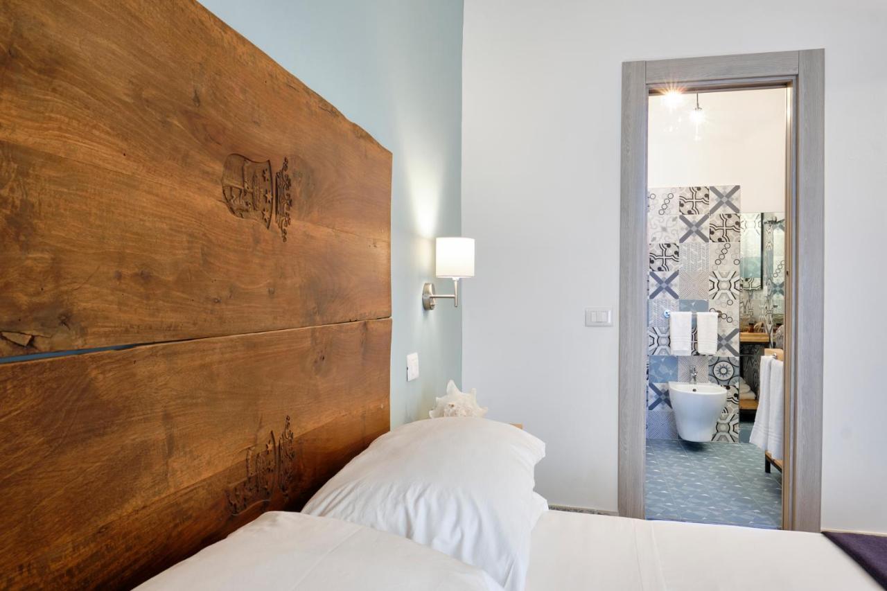 Guest house La Via Del Porto Charme
